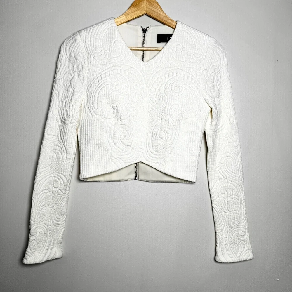 Nicholas Textured Long-Sleeved Ecru White Point Waist Crop Top Sz 2 US